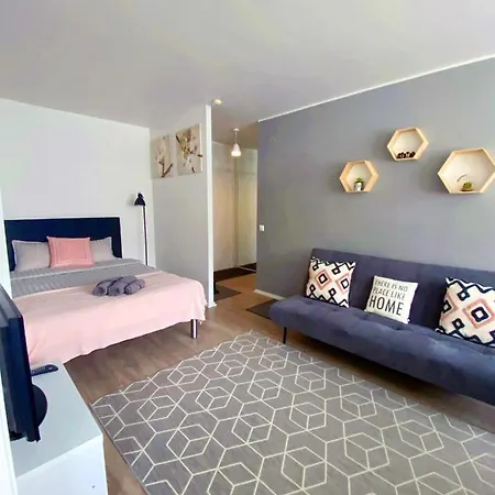 Scandinavian 17 Center Tyoemiehenkatu 2b Appartement Helsinki
