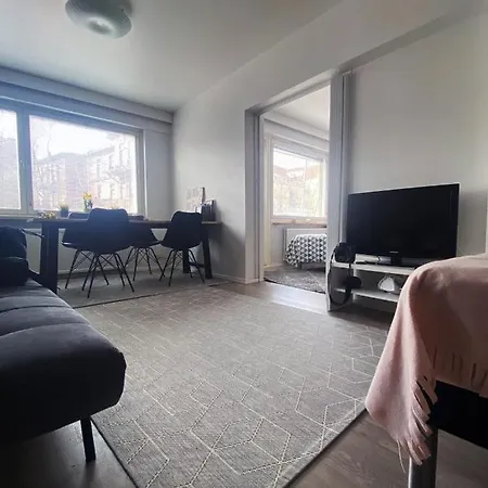 Scandinavian 17 Center Tyoemiehenkatu 2b *